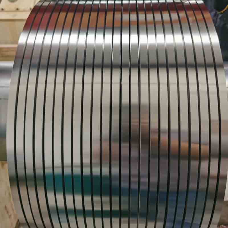 Influence of environment on service life of precision stainless steel strip