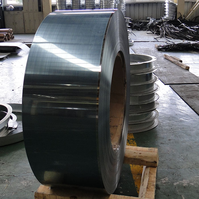 What problems will stainless steel sheets encounter during use?